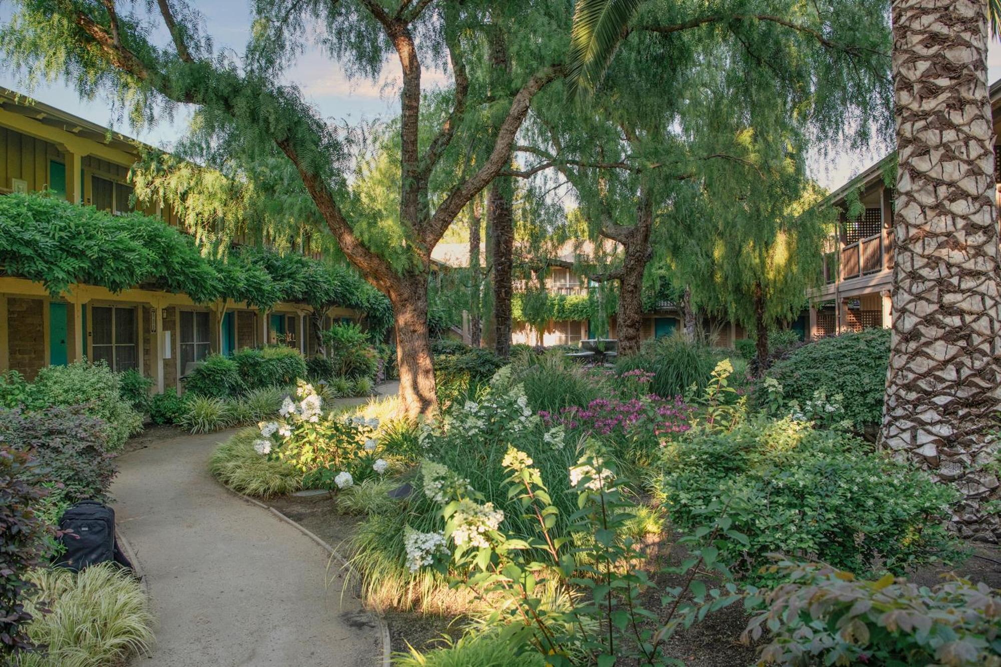 El Pueblo Inn Sonoma Exterior photo